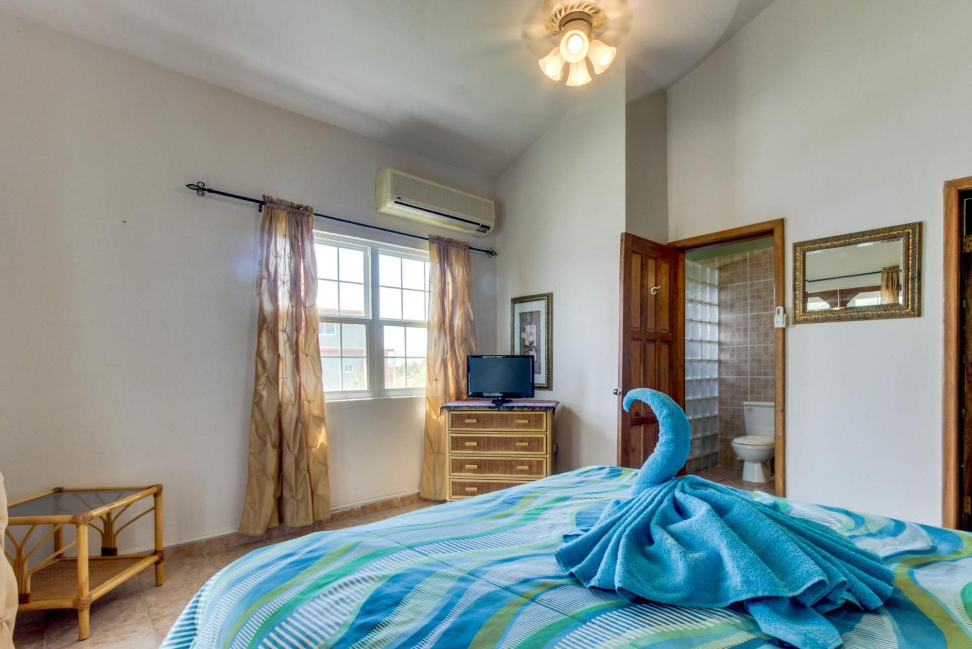 View The Blue Villa San Pedro  Room photo