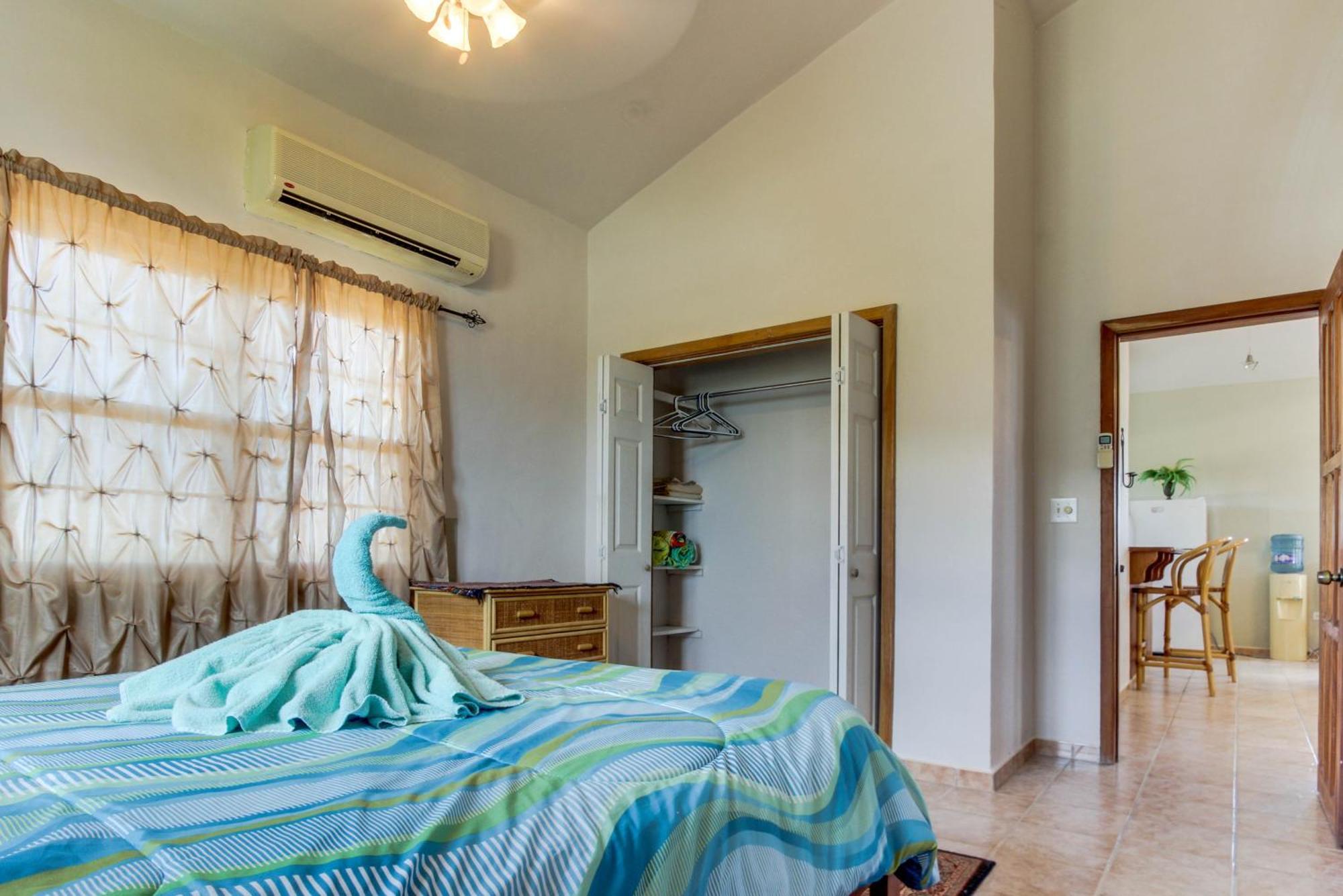 View The Blue Villa San Pedro  Room photo