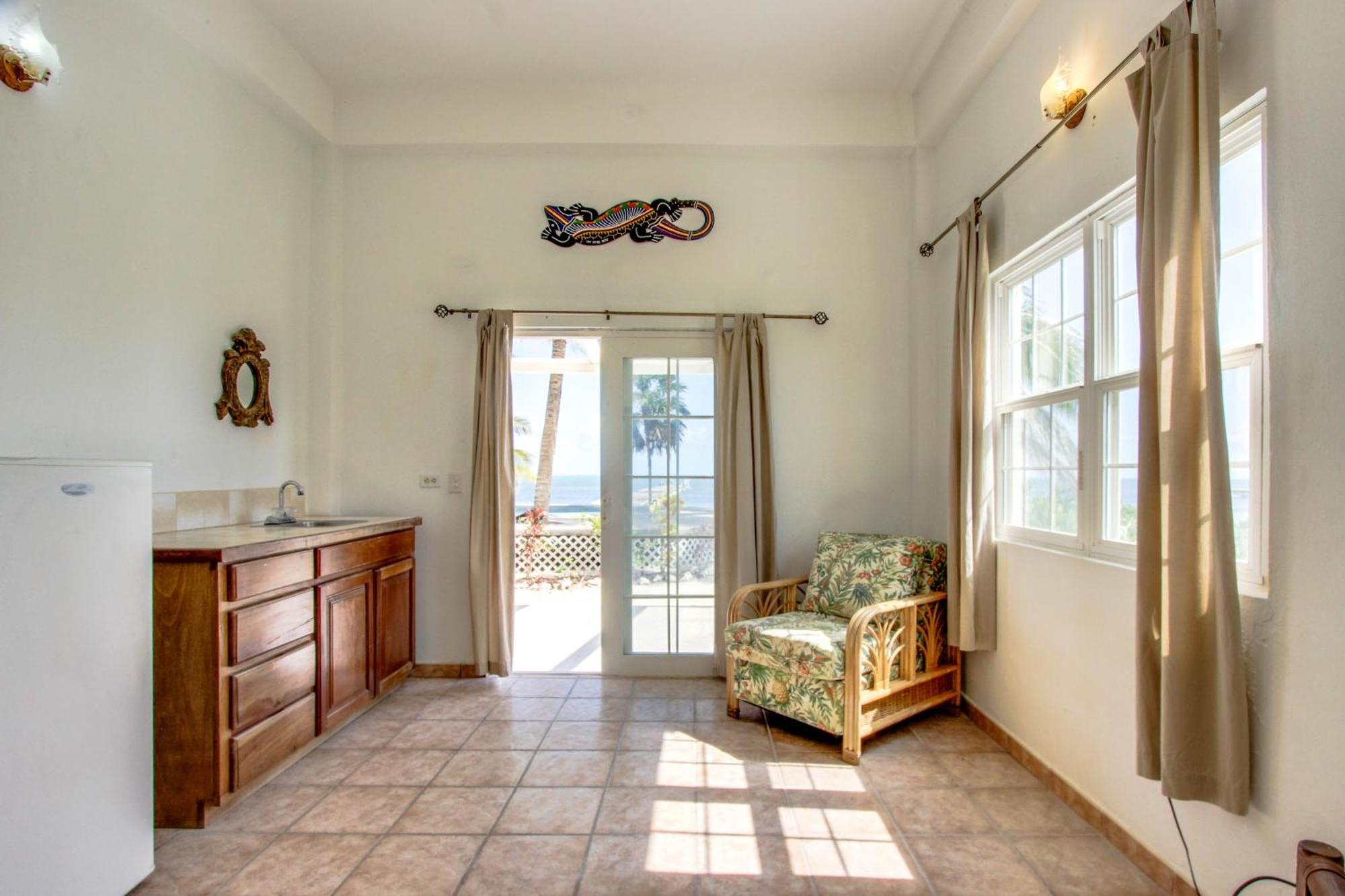View The Blue Villa San Pedro  Room photo