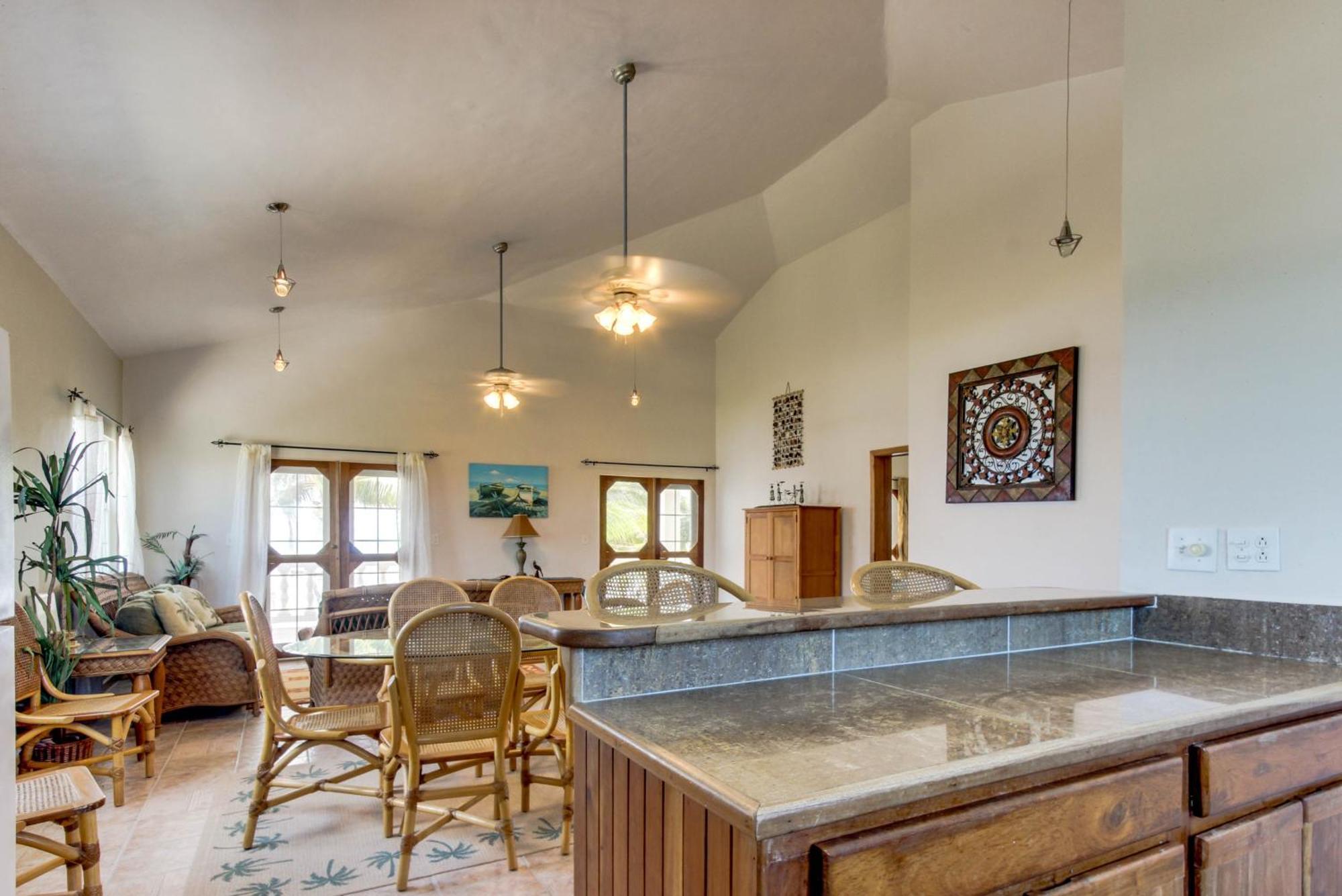 View The Blue Villa San Pedro  Room photo