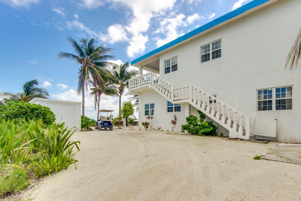 View The Blue Villa San Pedro  Exterior photo