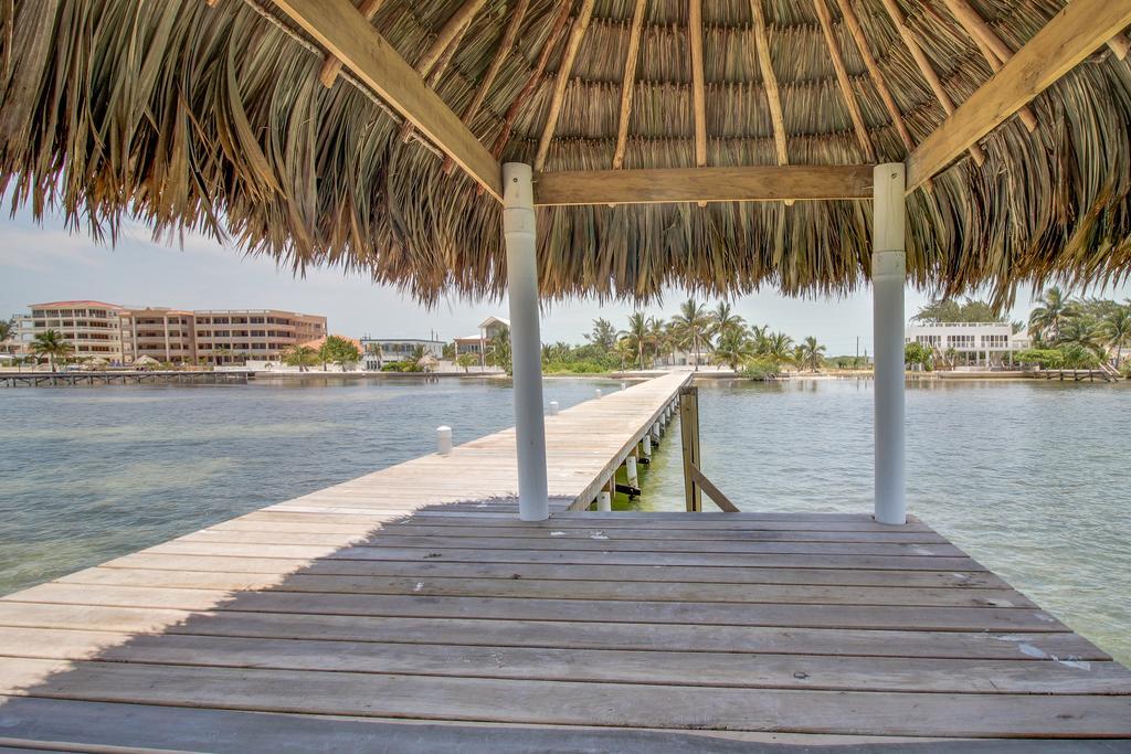 View The Blue Villa San Pedro  Exterior photo