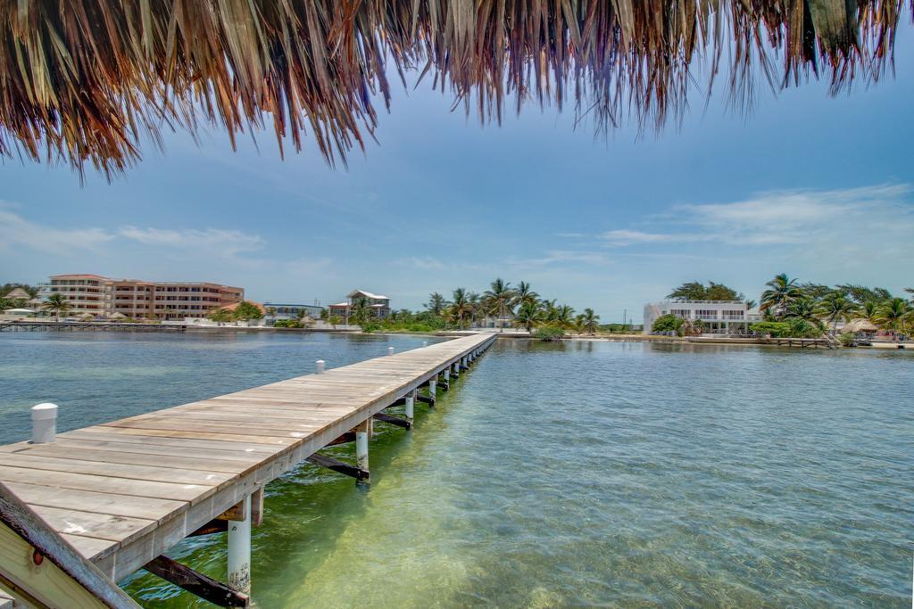 View The Blue Villa San Pedro  Exterior photo